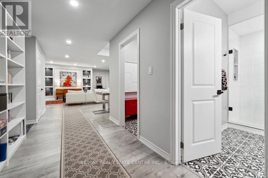 10 Crown Forest Court, Brampton, Ontario  L6Y 2Y5 - Photo 42 - W12433885