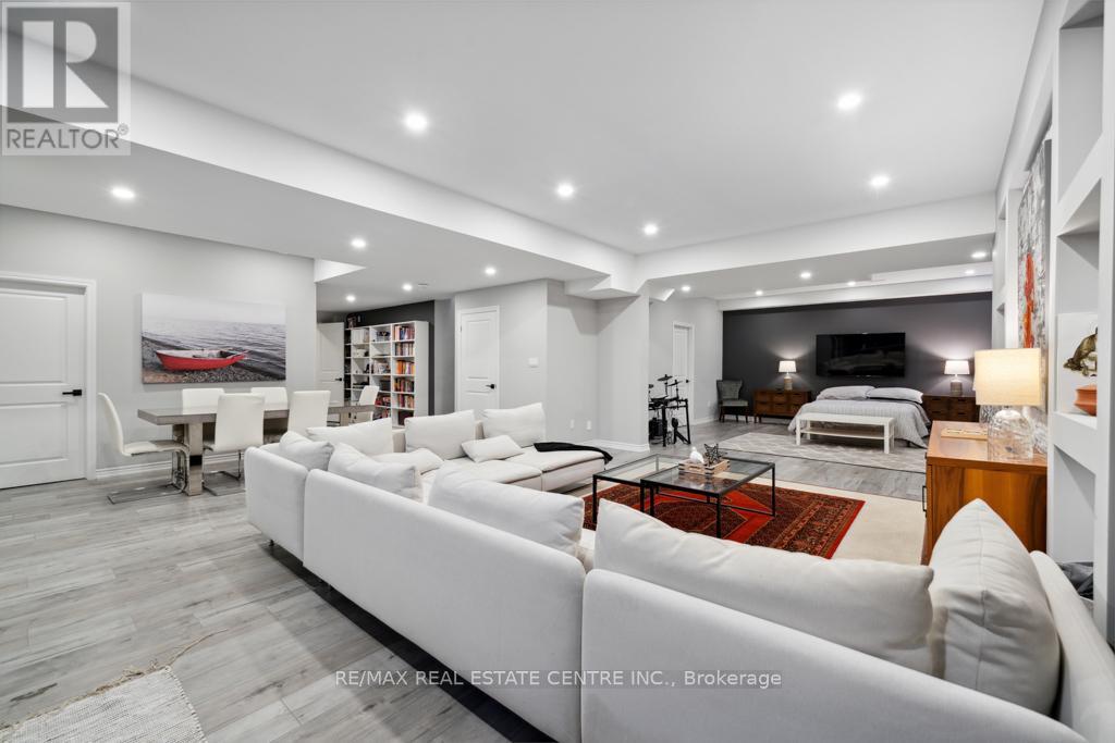 10 Crown Forest Court, Brampton, Ontario  L6Y 2Y5 - Photo 43 - W12433885