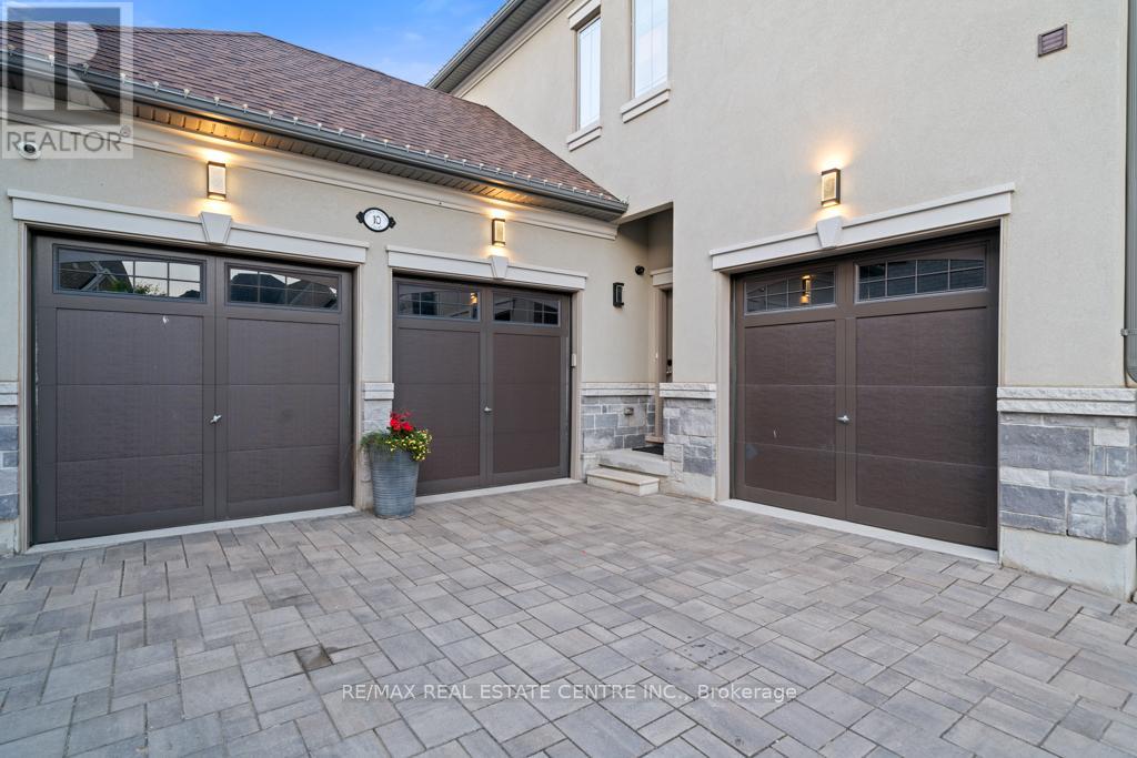 10 Crown Forest Court, Brampton, Ontario  L6Y 2Y5 - Photo 50 - W12433885