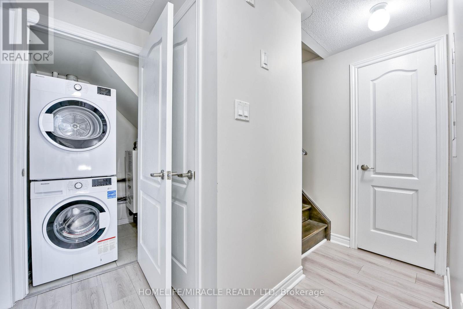 28 - 89 Armdale Road, Mississauga, Ontario  L4Z 0C1 - Photo 9 - W12433890