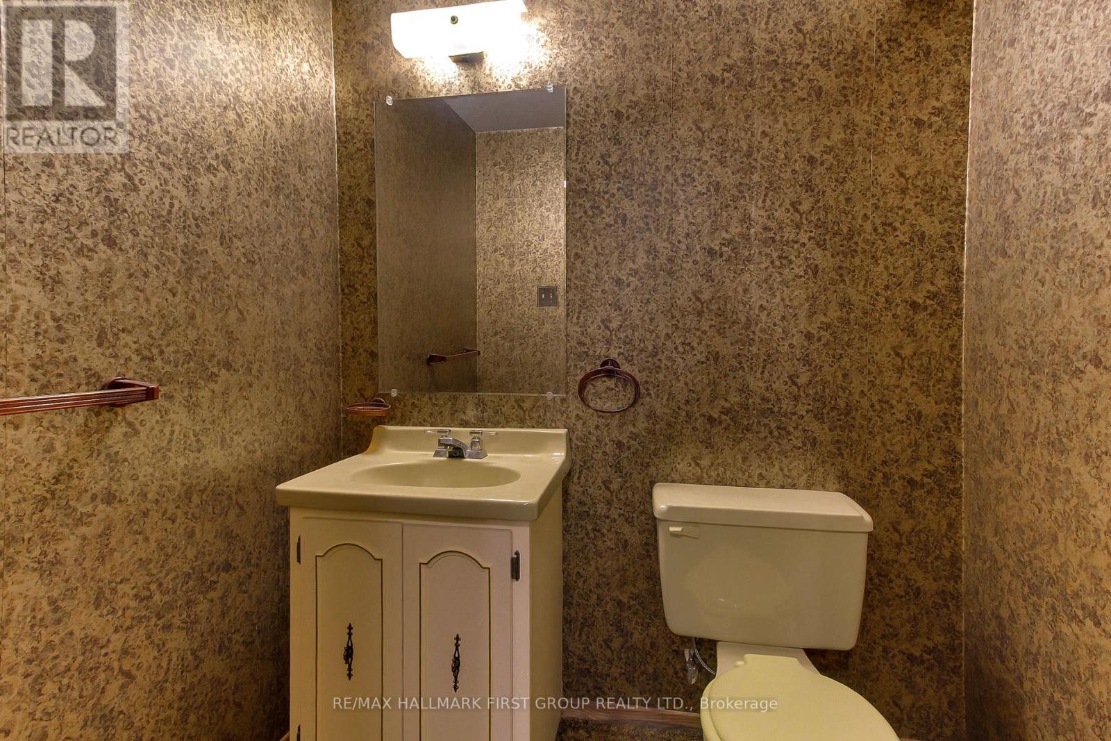 905 Lexicon Drive, Mississauga, Ontario  L4Y 2P9 - Photo 40 - W12433962