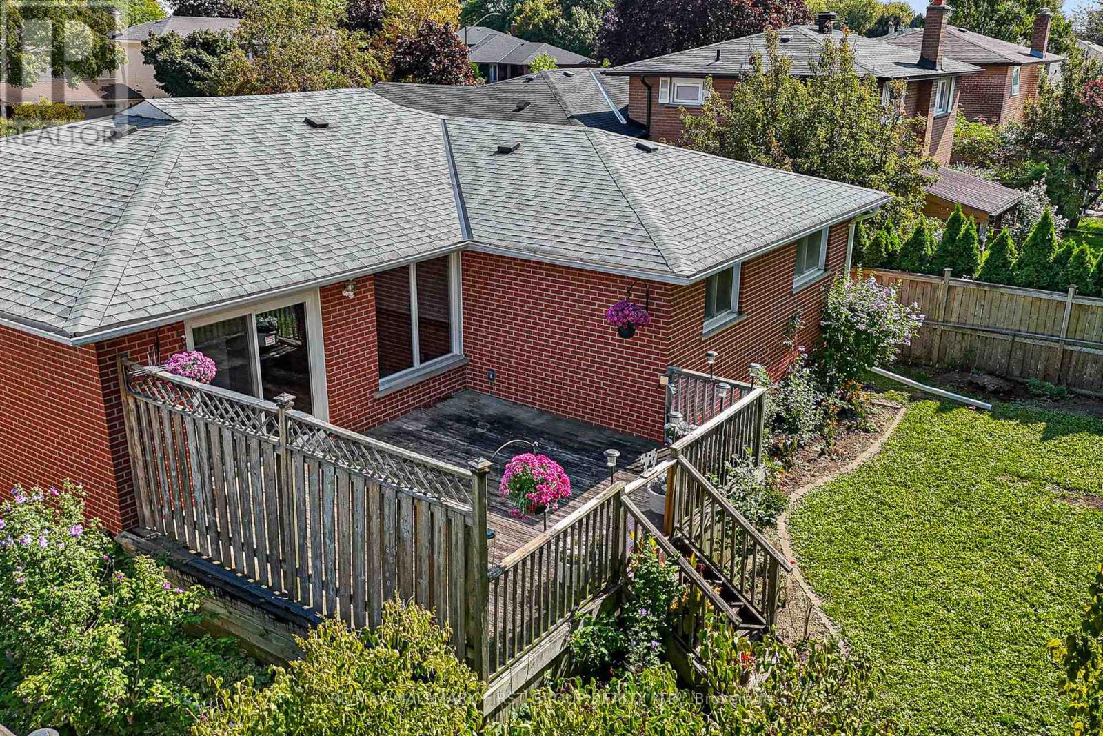 905 Lexicon Drive, Mississauga, Ontario  L4Y 2P9 - Photo 47 - W12433962