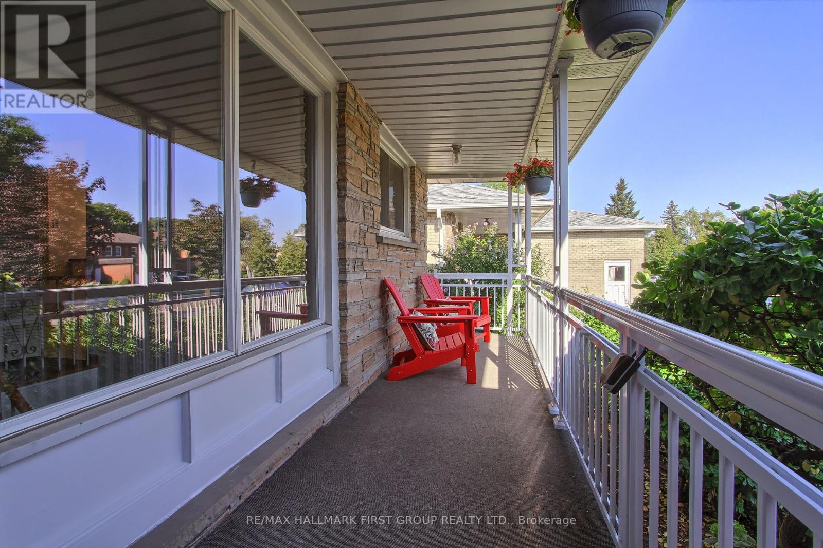 905 Lexicon Drive, Mississauga, Ontario  L4Y 2P9 - Photo 7 - W12433962