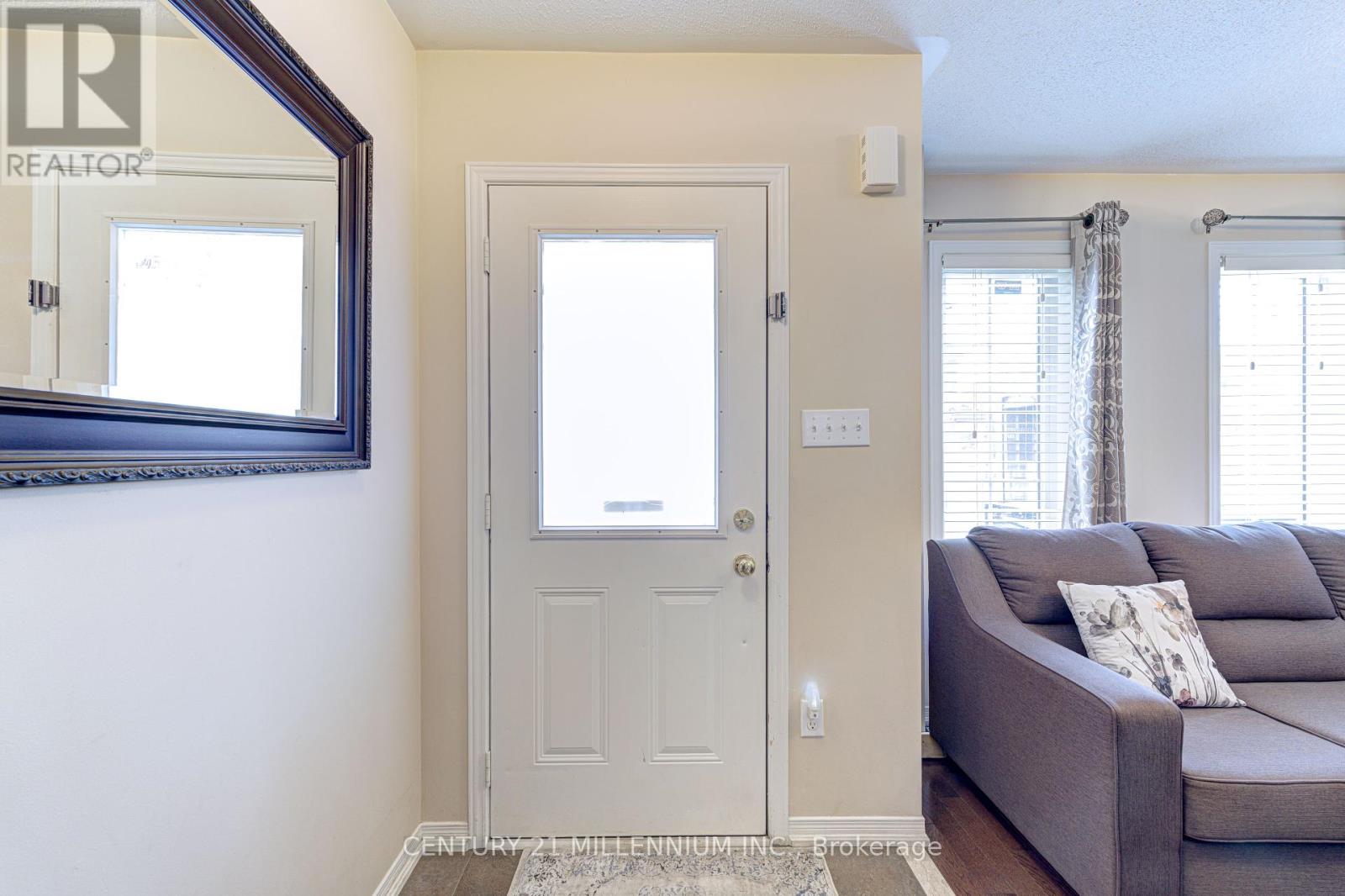 13 Coolwater Drive, Brampton, Ontario  L6R 0X4 - Photo 3 - W12433972