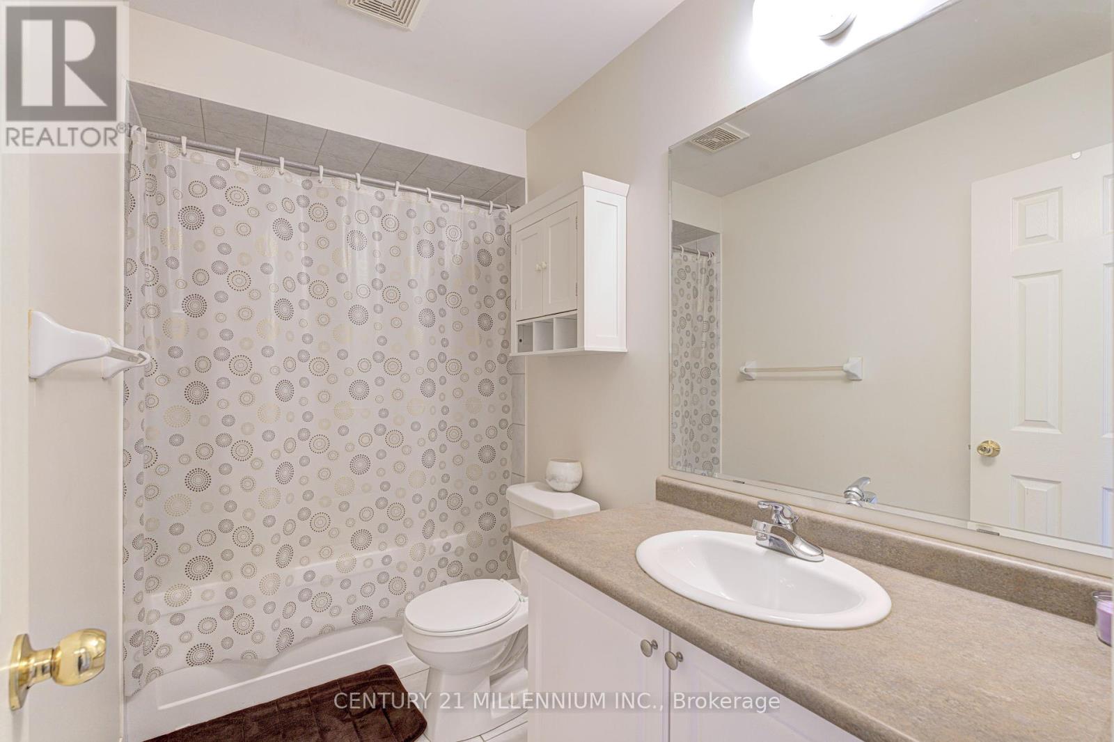13 Coolwater Drive, Brampton, Ontario  L6R 0X4 - Photo 30 - W12433972
