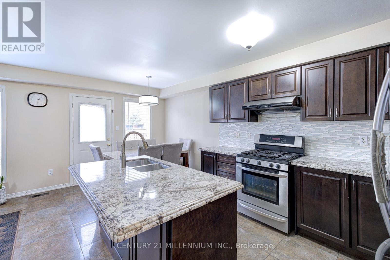 13 Coolwater Drive, Brampton, Ontario  L6R 0X4 - Photo 9 - W12433972