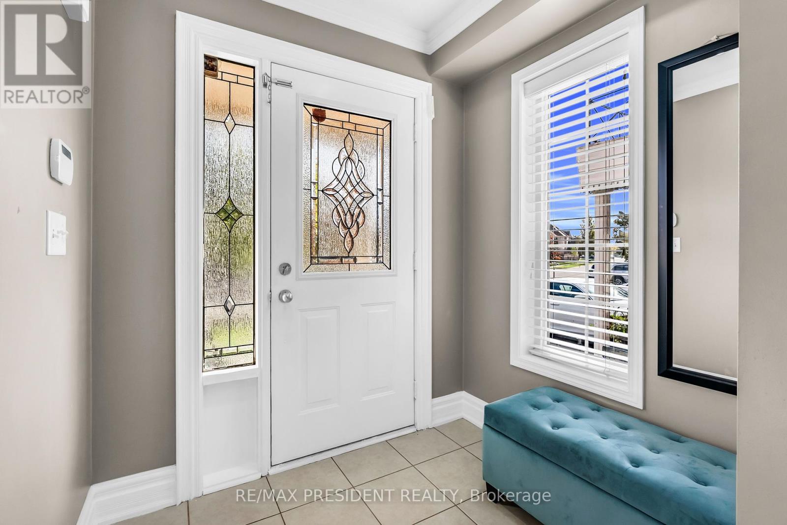 82 Tarquini Crescent, Caledon, Ontario  L7E 2Z5 - Photo 8 - W12433974