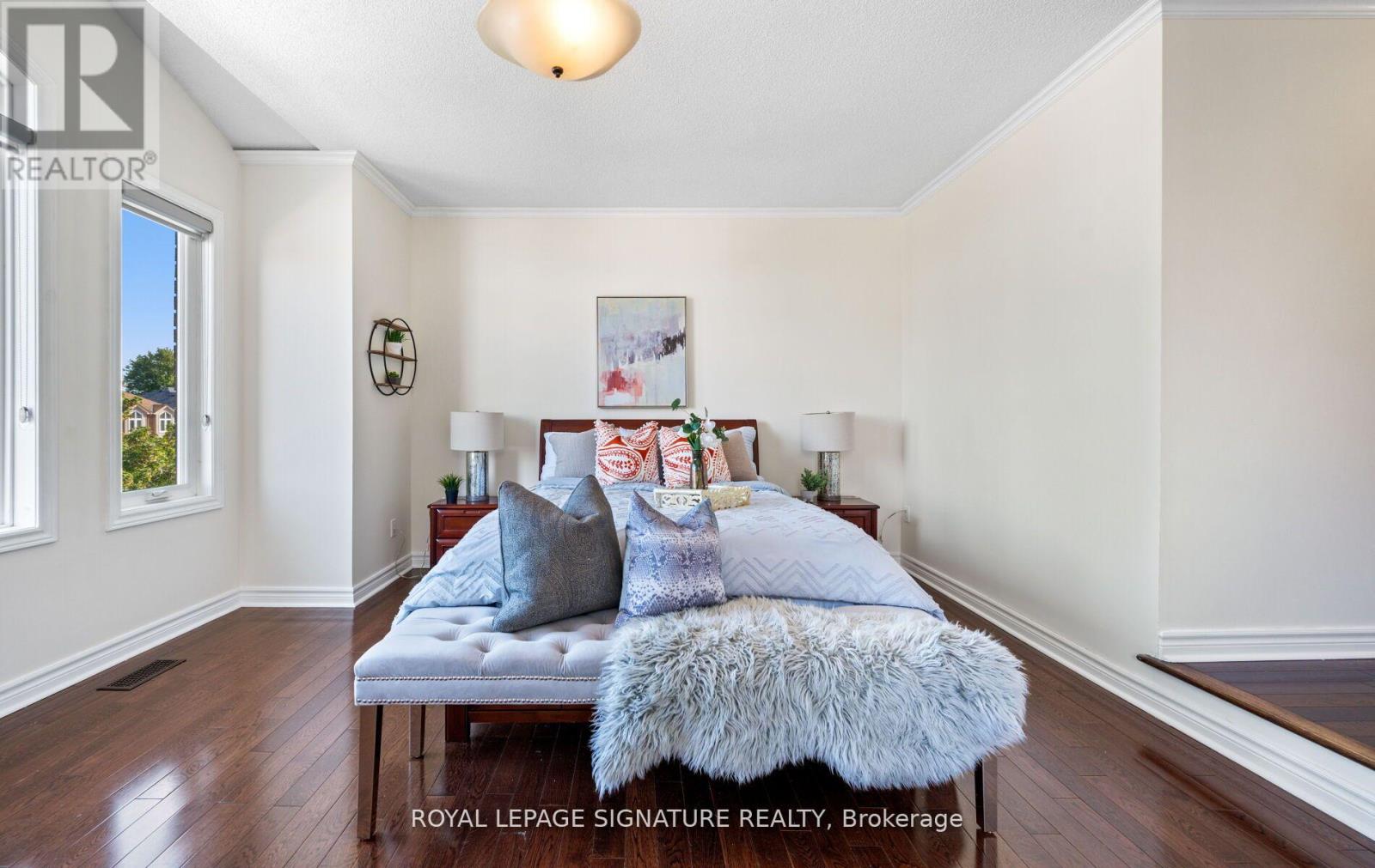 3351 Smoke Tree Road, Mississauga, Ontario  L5N 7M5 - Photo 21 - W12433994