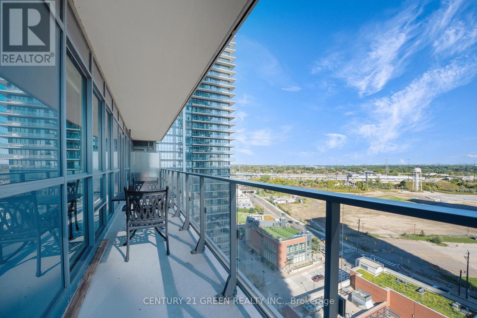 1707 - 2220 Lake Shore Boulevard W, Toronto, Ontario  M8V 0C1 - Photo 28 - W12434017