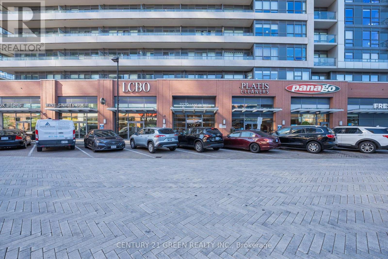 1707 - 2220 Lake Shore Boulevard W, Toronto, Ontario  M8V 0C1 - Photo 4 - W12434017