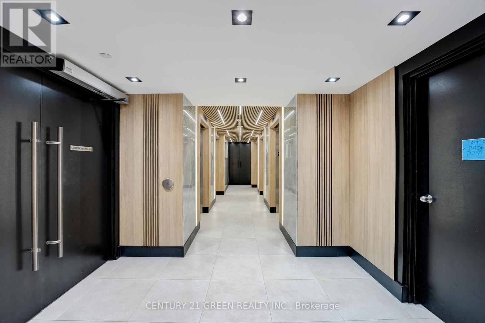 1707 - 2220 Lake Shore Boulevard W, Toronto, Ontario  M8V 0C1 - Photo 6 - W12434017