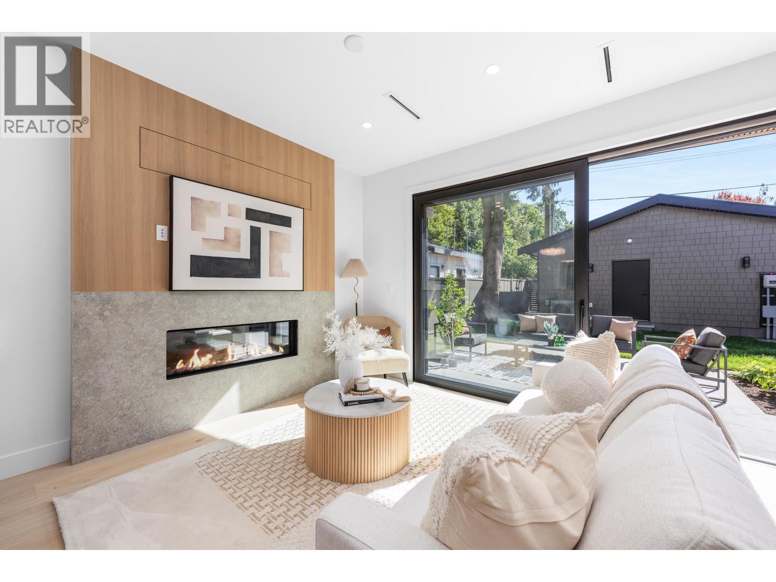 2 2626 W 41st Avenue, Vancouver, British Columbia  V6N 3C4 - Photo 4 - R3053594