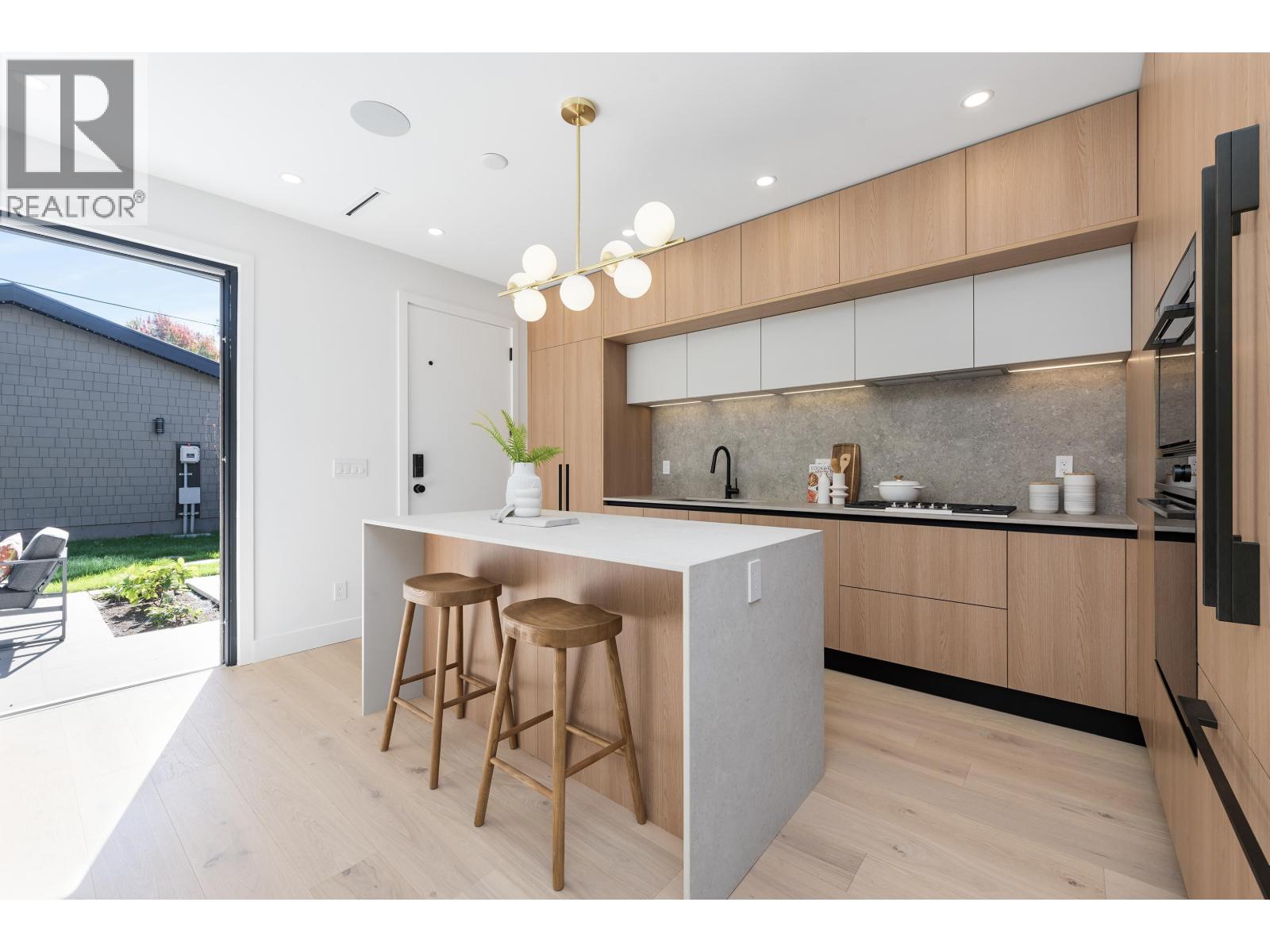 2 2626 W 41st Avenue, Vancouver, British Columbia  V6N 3C4 - Photo 8 - R3053594