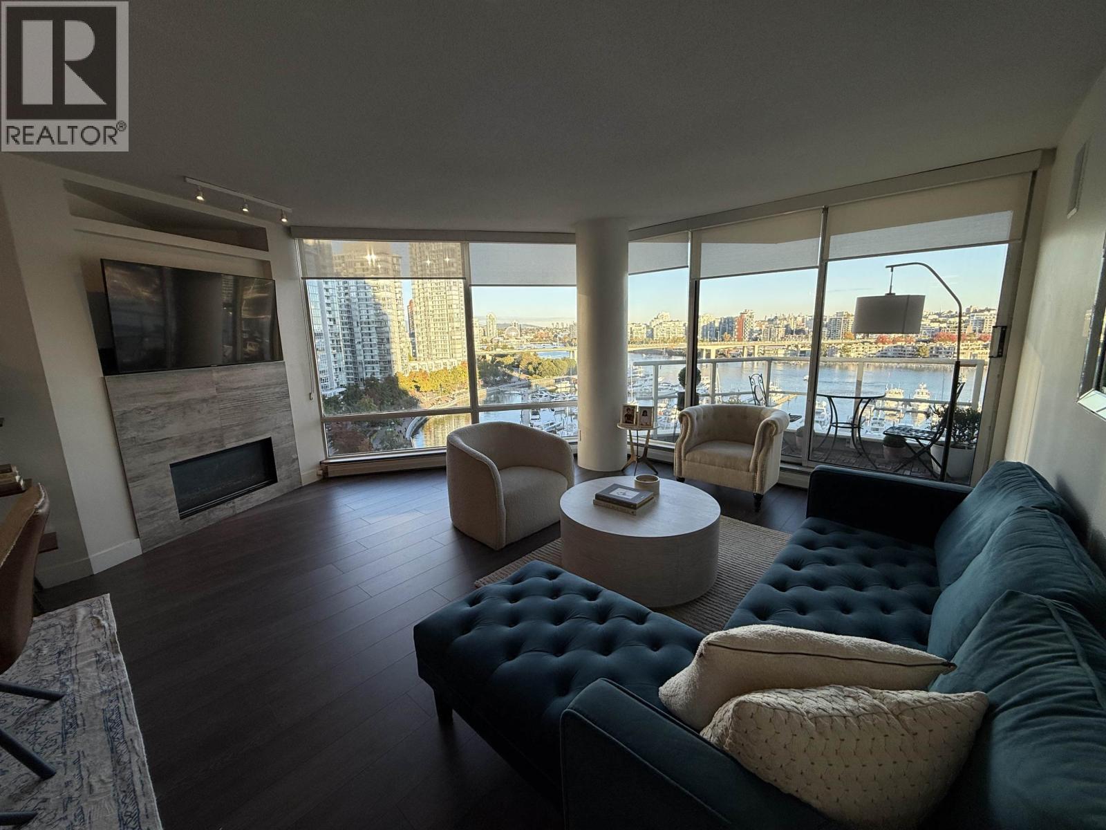 1105 1201 Marinaside Crescent, Vancouver, British Columbia  V6Z 2V2 - Photo 7 - R3053603