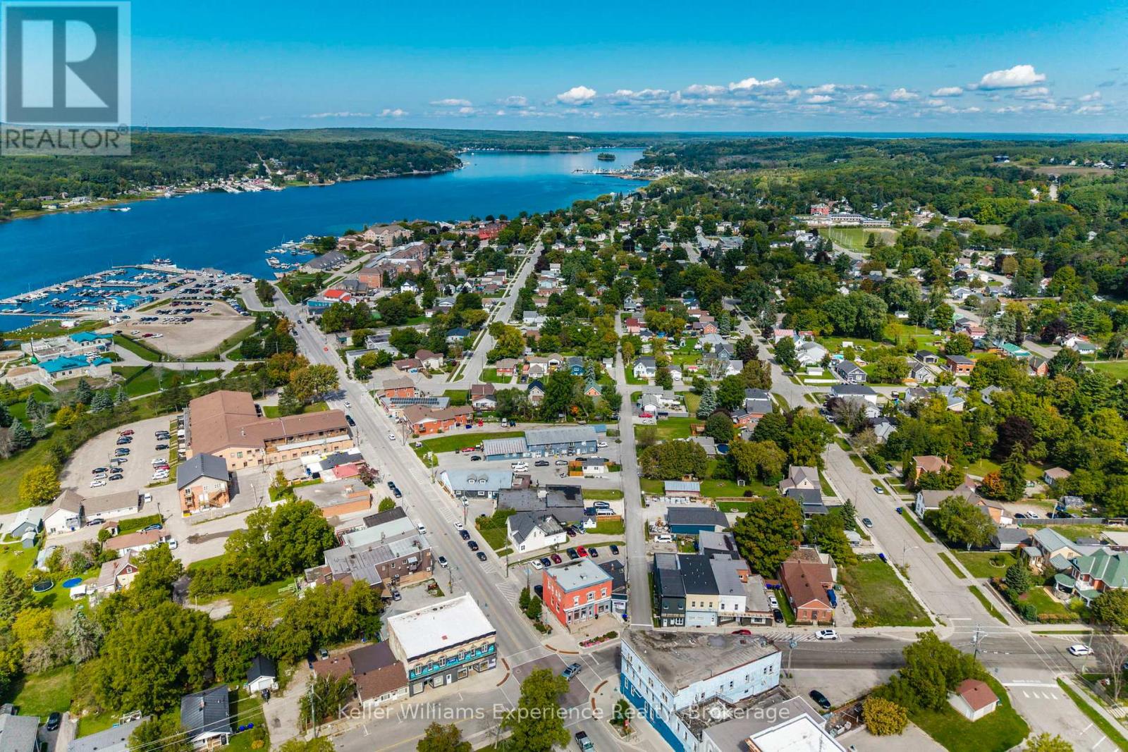 10 Levi Simon Trail, Penetanguishene, Ontario  L9M 1A4 - Photo 11 - S12434151