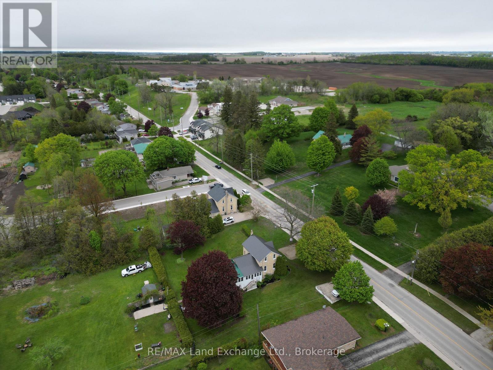 1178 Queen Street, Kincardine, Ontario  N2Z 1G4 - Photo 32 - X12172410