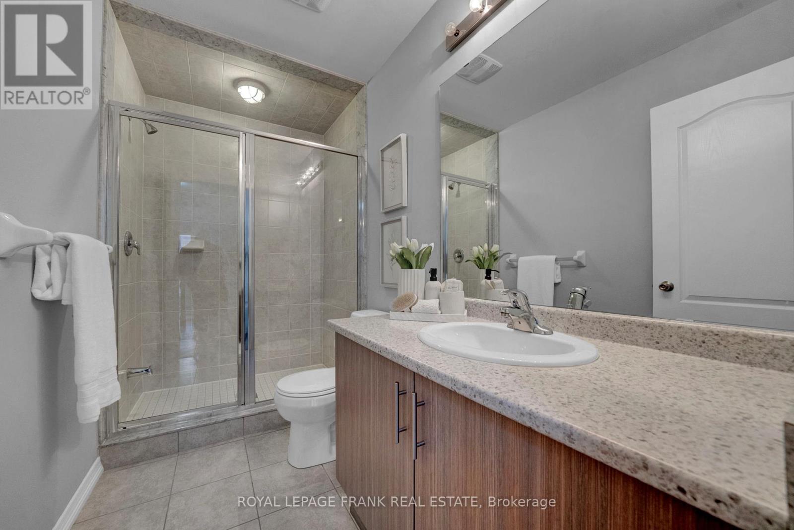 85 Butson Crescent, Clarington, Ontario  L1C 0S5 - Photo 33 - E12434053