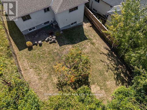 929 Southdown Drive, Oshawa, Ontario  L1H 7Z5 - Photo 25 - E12434085