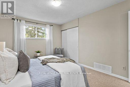 929 Southdown Drive, Oshawa, Ontario  L1H 7Z5 - Photo 9 - E12434085