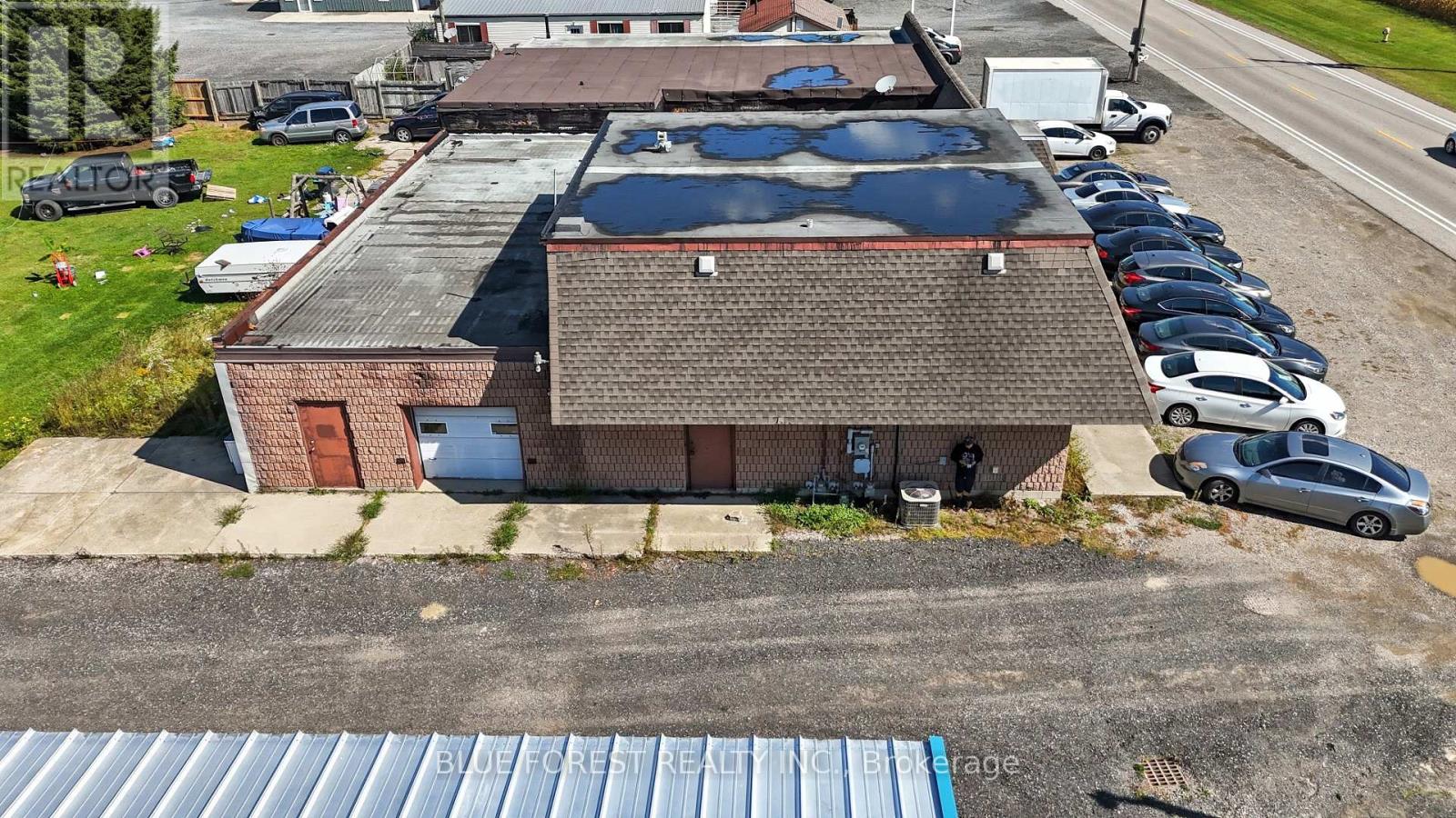 22436 Pioneer Line, West Elgin, Ontario  N0L 2C0 - Photo 31 - X12434075