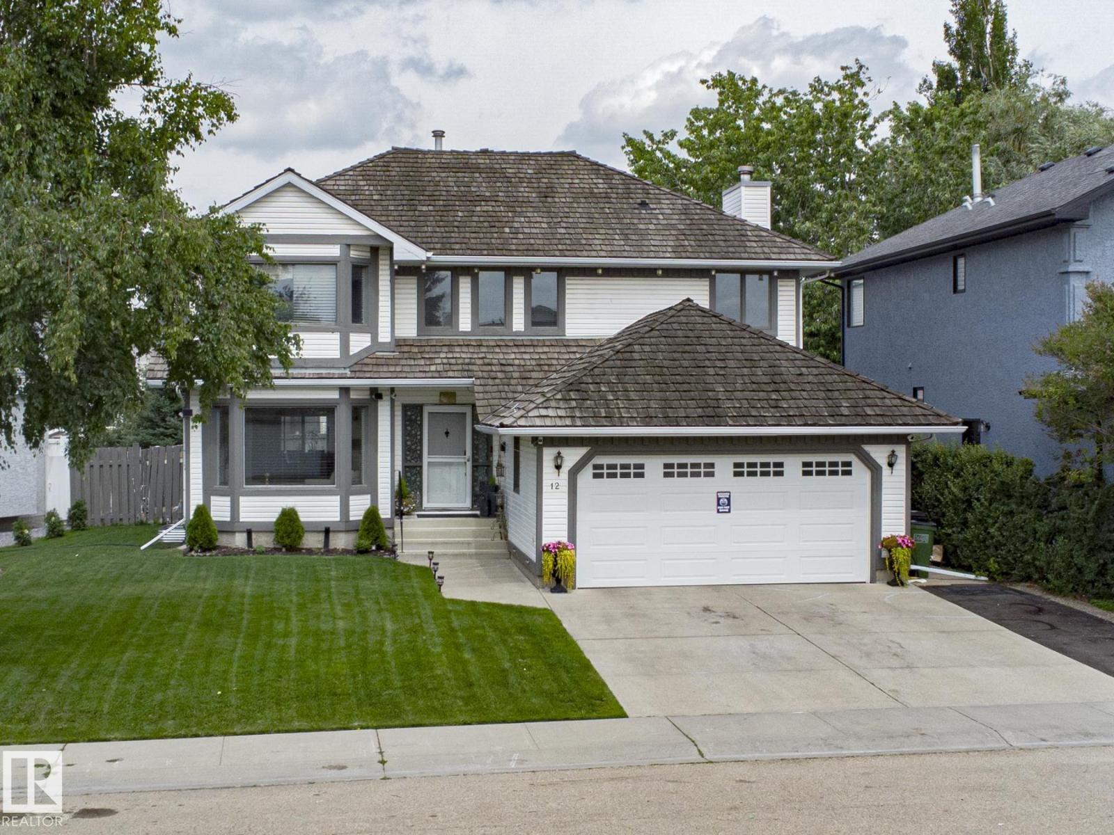 12 Elsinore Pl Nw, Edmonton, Alberta  T5X 5W3 - Photo 1 - E4460059