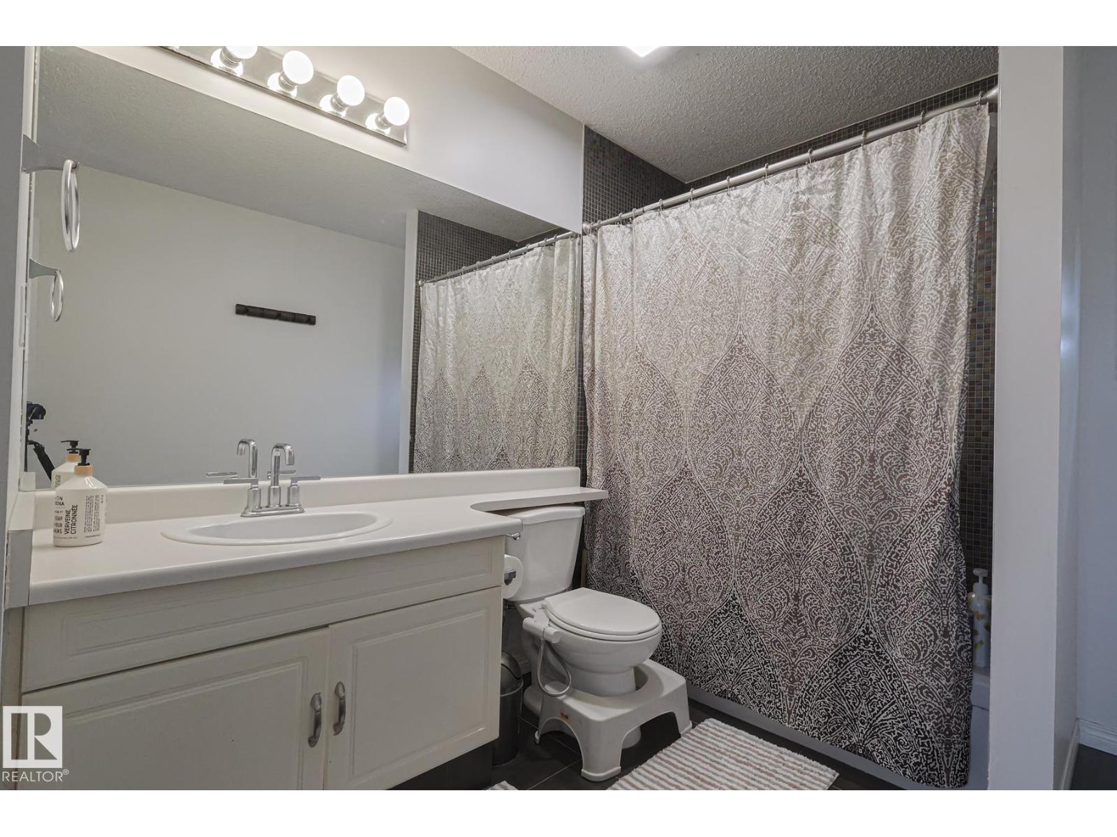 12 Elsinore Pl Nw, Edmonton, Alberta  T5X 5W3 - Photo 25 - E4460059