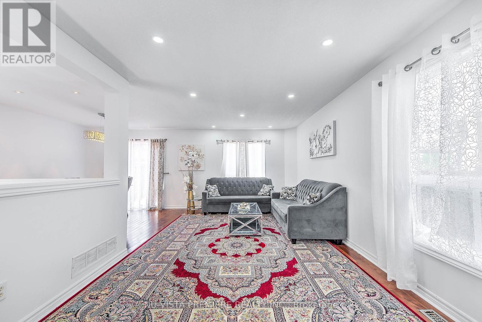 1046 Crosscreek Crescent, London East, Ontario  N5Y 6K9 - Photo 10 - X12434086