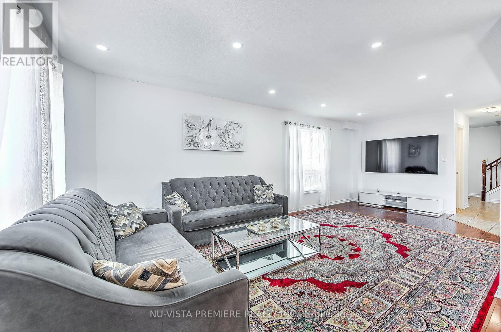 1046 Crosscreek Crescent, London East, Ontario  N5Y 6K9 - Photo 12 - X12434086
