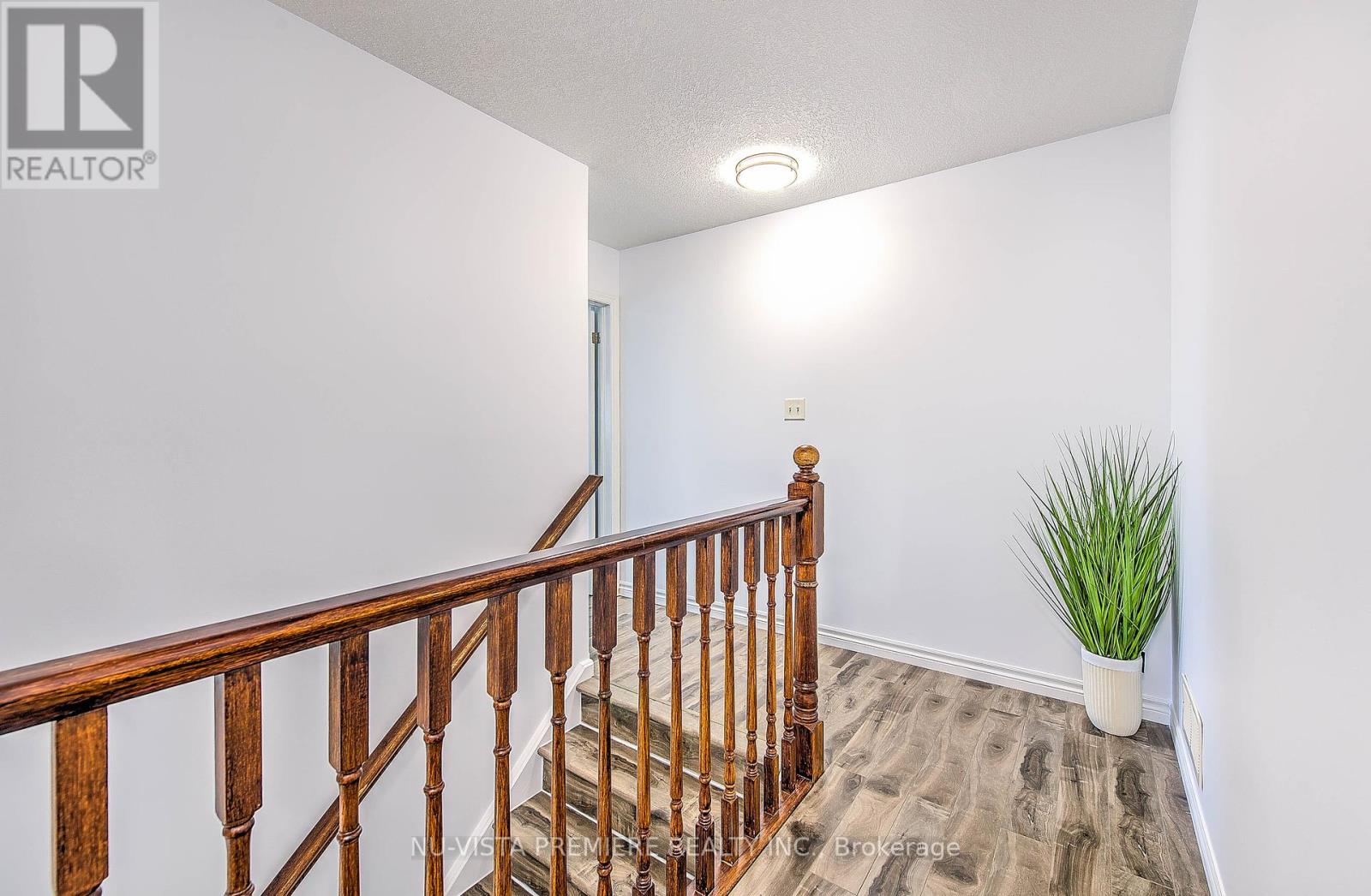 1046 Crosscreek Crescent, London East, Ontario  N5Y 6K9 - Photo 26 - X12434086