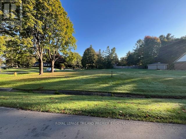 6 Blackburn Crescent, Middlesex Centre, Ontario  N0L 1R0 - Photo 3 - X12434091