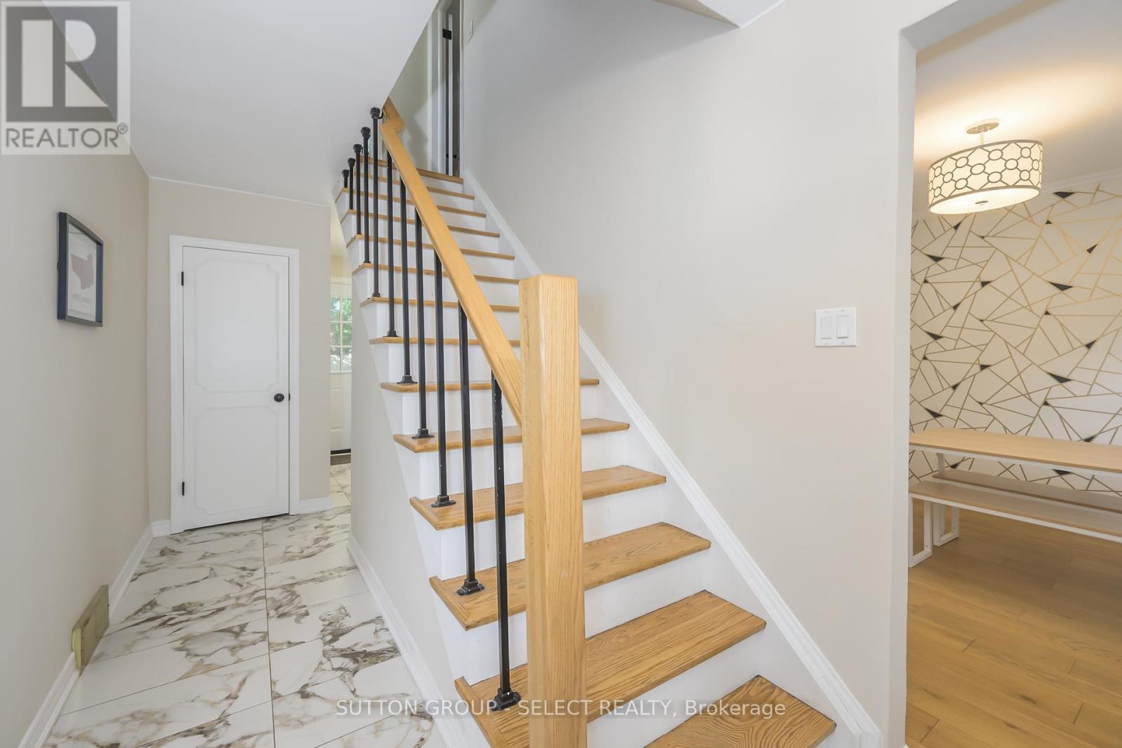 469 Riverside Drive, London North, Ontario  N6H 2R9 - Photo 3 - X12434193