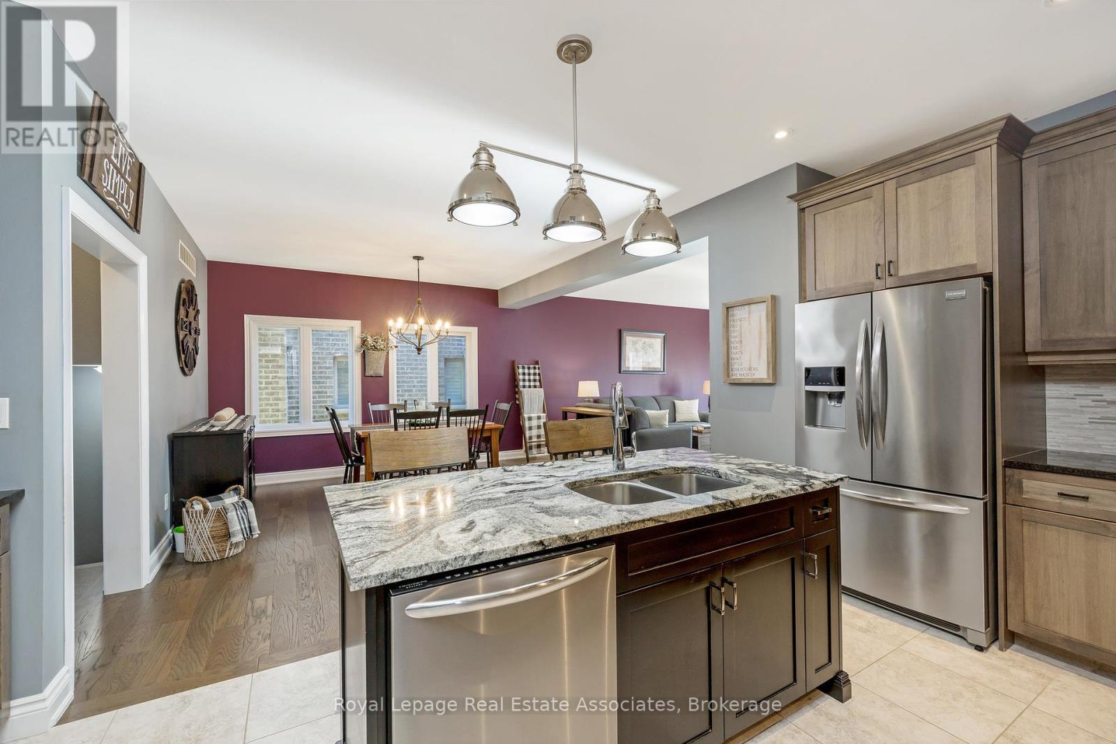 25 Chestnut Drive, Guelph/eramosa, Ontario  N0B 2K0 - Photo 12 - X12433939
