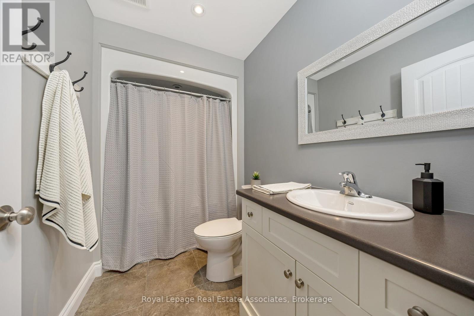 25 Chestnut Drive, Guelph/eramosa, Ontario  N0B 2K0 - Photo 27 - X12433939