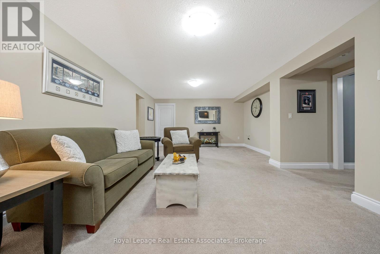 25 Chestnut Drive, Guelph/eramosa, Ontario  N0B 2K0 - Photo 32 - X12433939