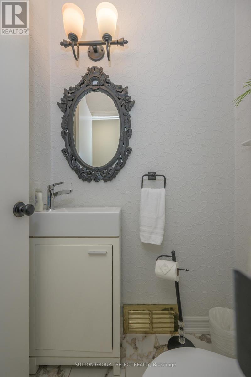 469 Riverside Drive, London North, Ontario  N6H 2R9 - Photo 14 - X12434193