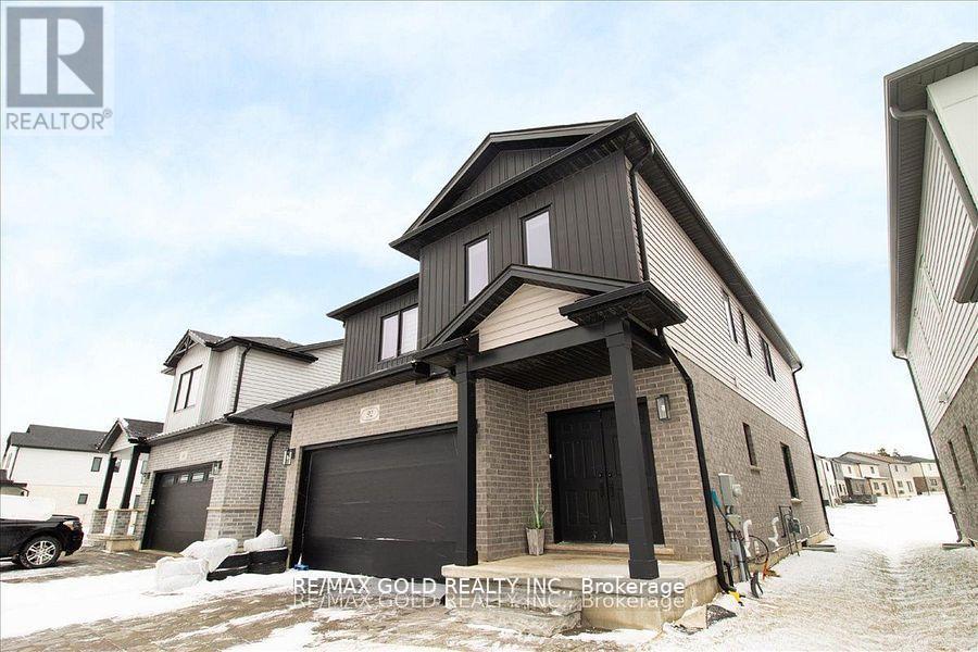 92 Middleton Avenue, London South, Ontario  N6L 1K3 - Photo 5 - X12434006