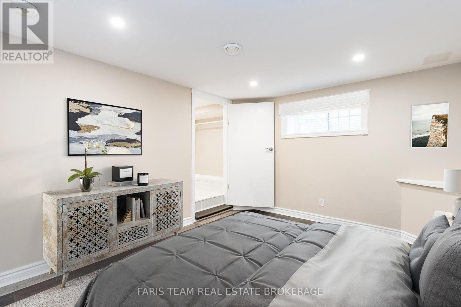 15 Lankin Avenue, Bracebridge, Ontario  P1L 1Y4 - Photo 20 - X12434014