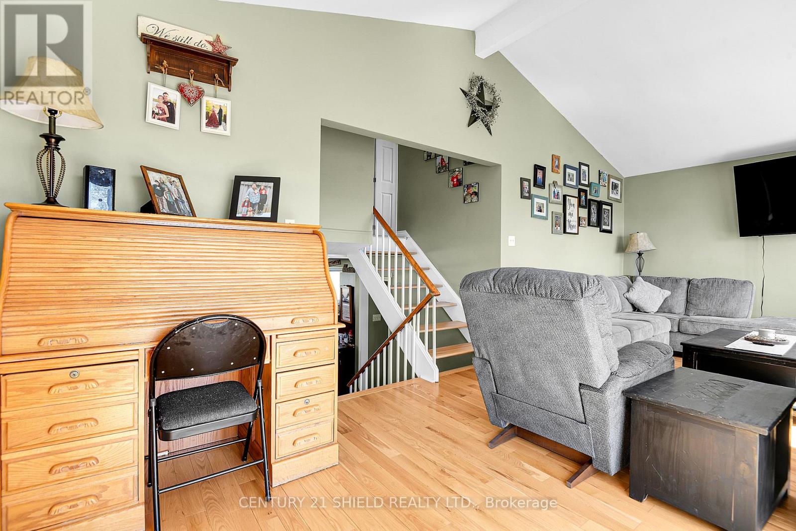 38 St Lawrence Street, South Stormont, Ontario  K0C 1M0 - Photo 17 - X12434187