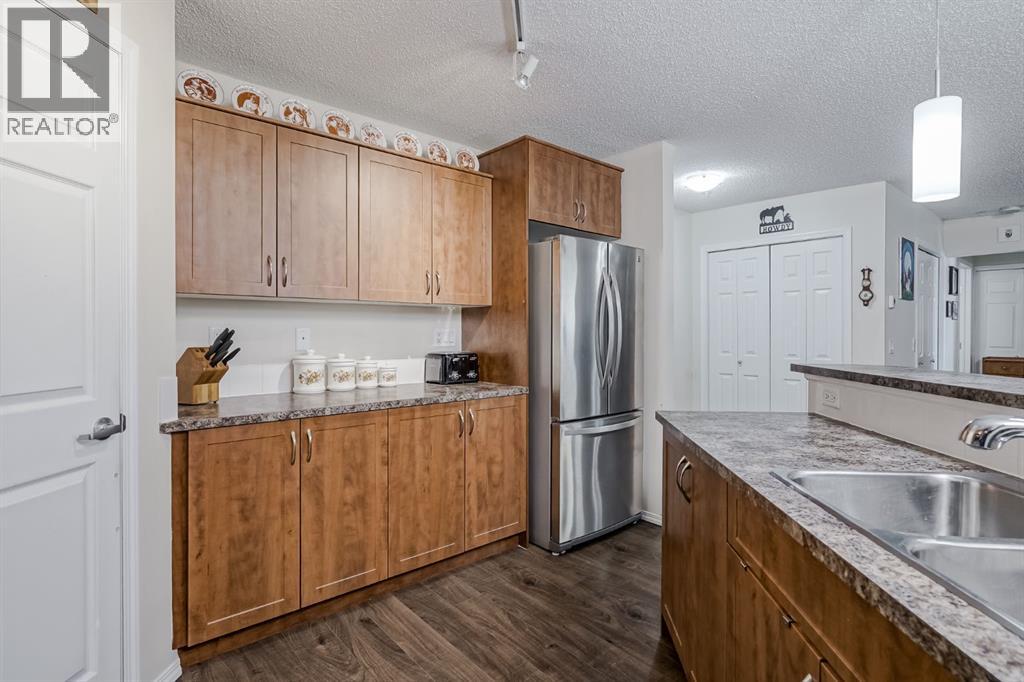 2227, 700 Willowbrook Road Nw, Airdrie, Alberta  T2B 2B7 - Photo 16 - A2255773