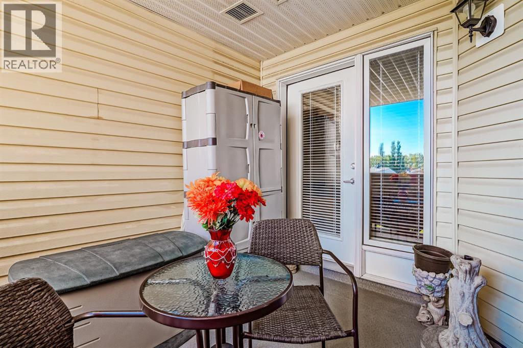 2227, 700 Willowbrook Road Nw, Airdrie, Alberta  T2B 2B7 - Photo 10 - A2255773