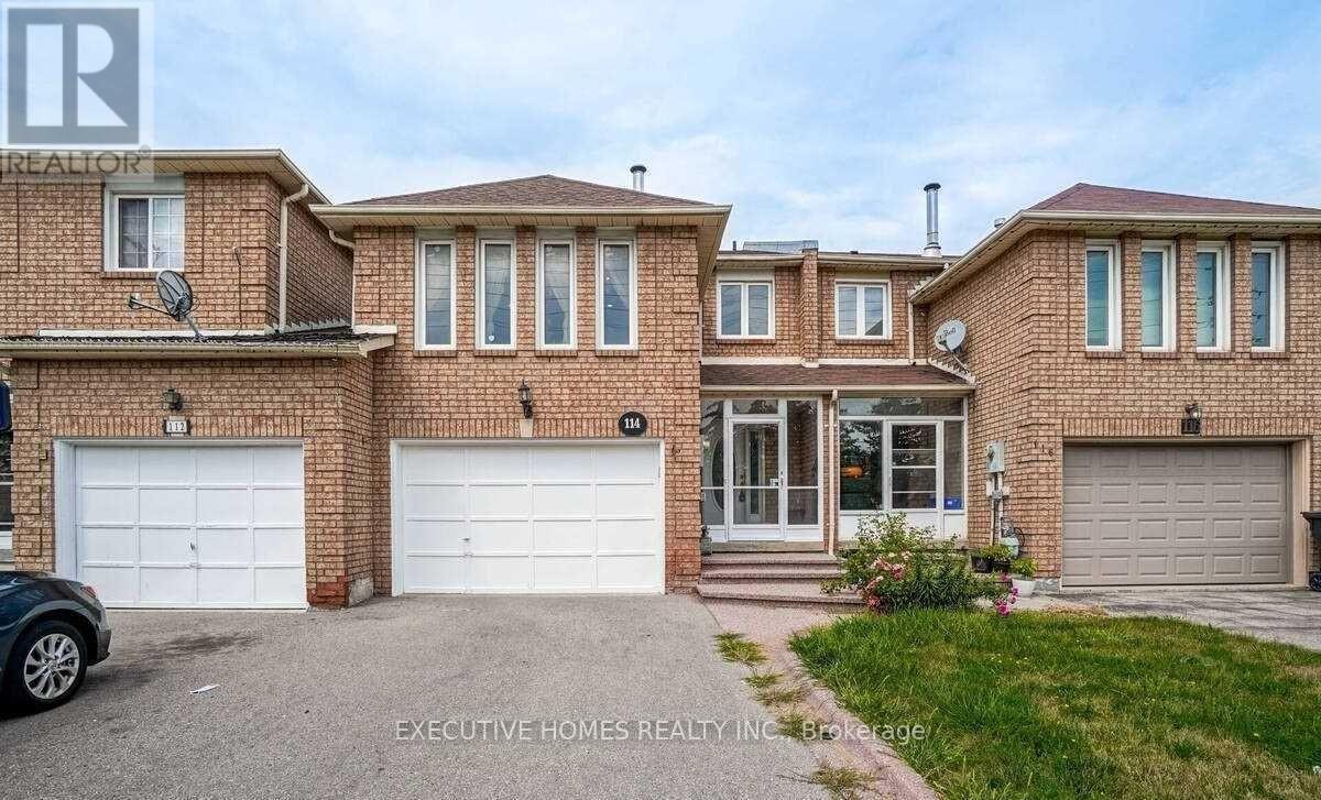 114 Toba Crescent, Brampton, Ontario  L6Z 4R9 - Photo 1 - W12432584