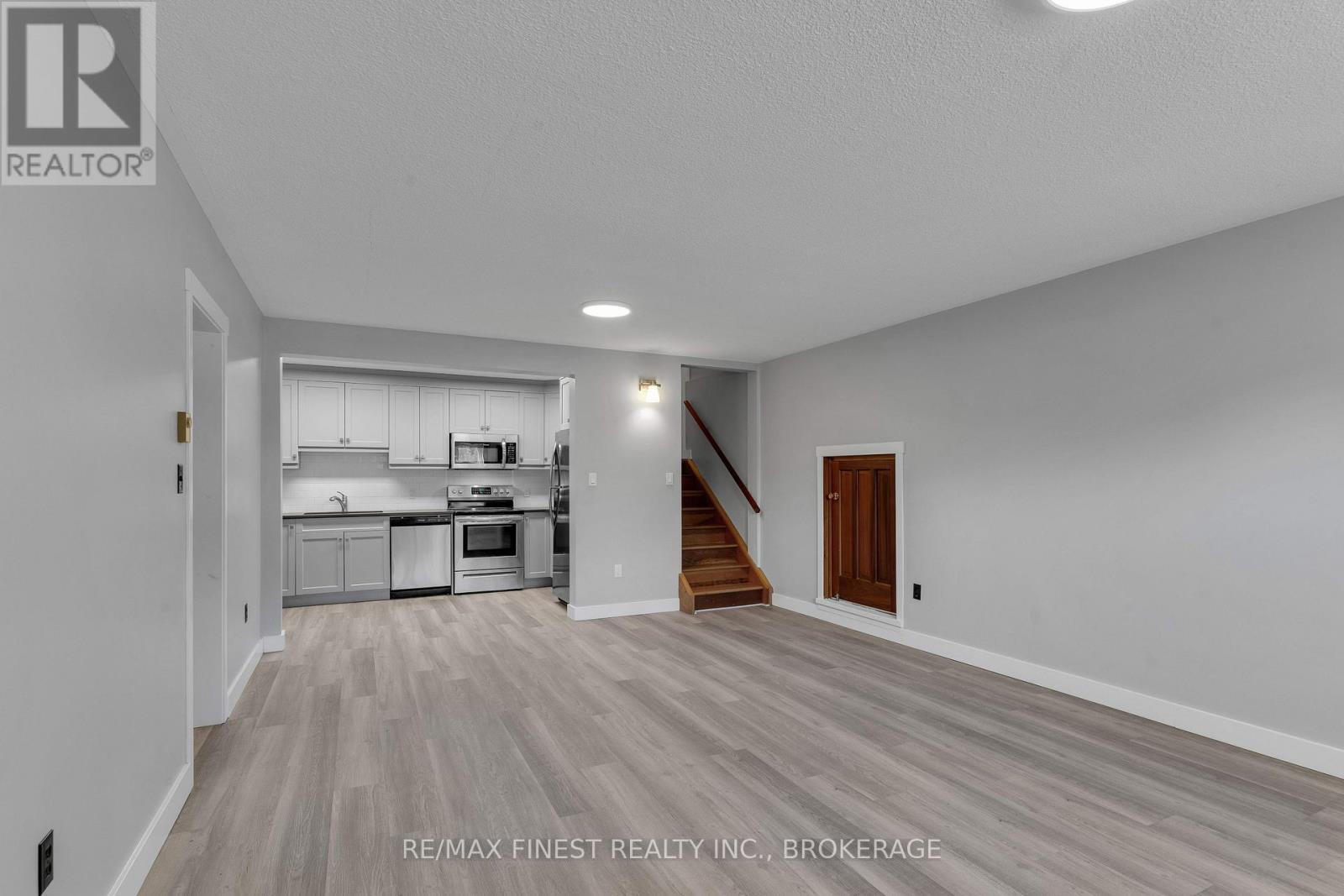 167 Sherman Street, Kingston, Ontario  K7M 4G9 - Photo 25 - X12433795