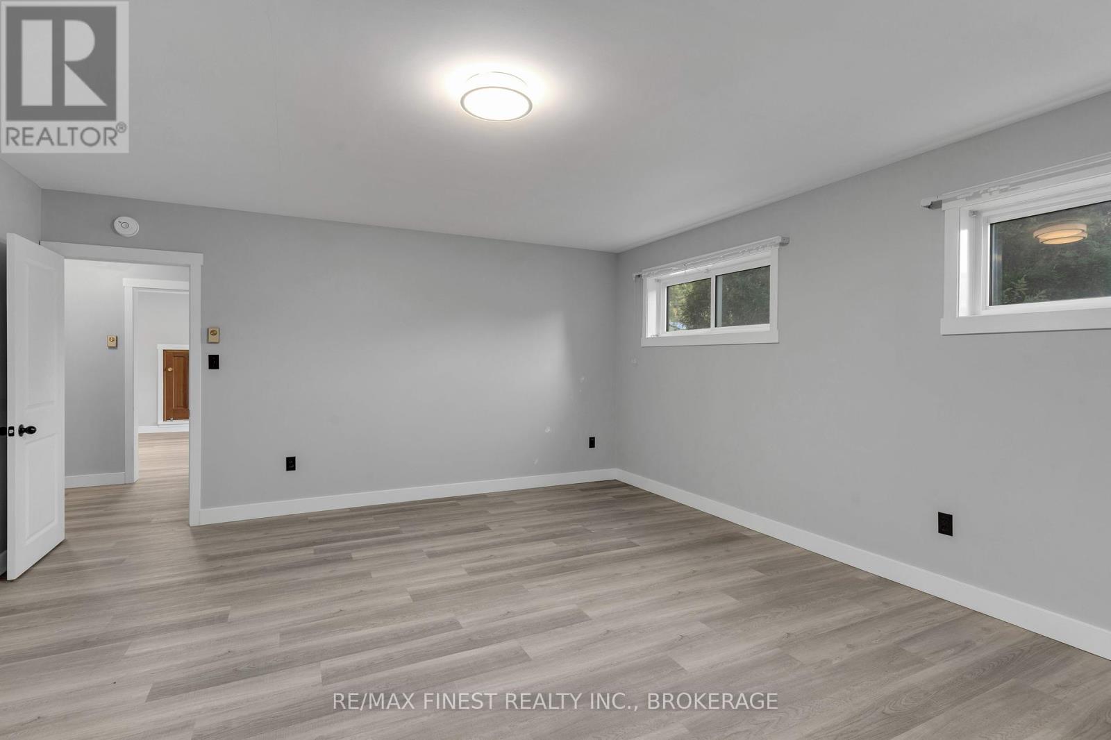 167 Sherman Street, Kingston, Ontario  K7M 4G9 - Photo 34 - X12433795