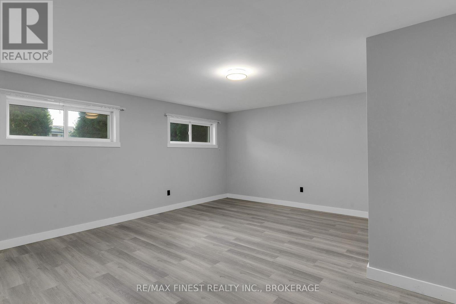 167 Sherman Street, Kingston, Ontario  K7M 4G9 - Photo 32 - X12433795
