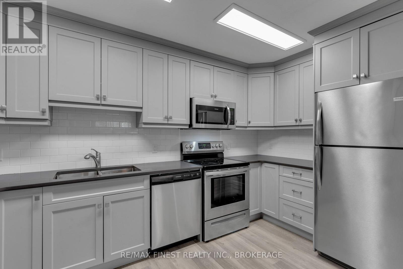 167 Sherman Street, Kingston, Ontario  K7M 4G9 - Photo 30 - X12433795