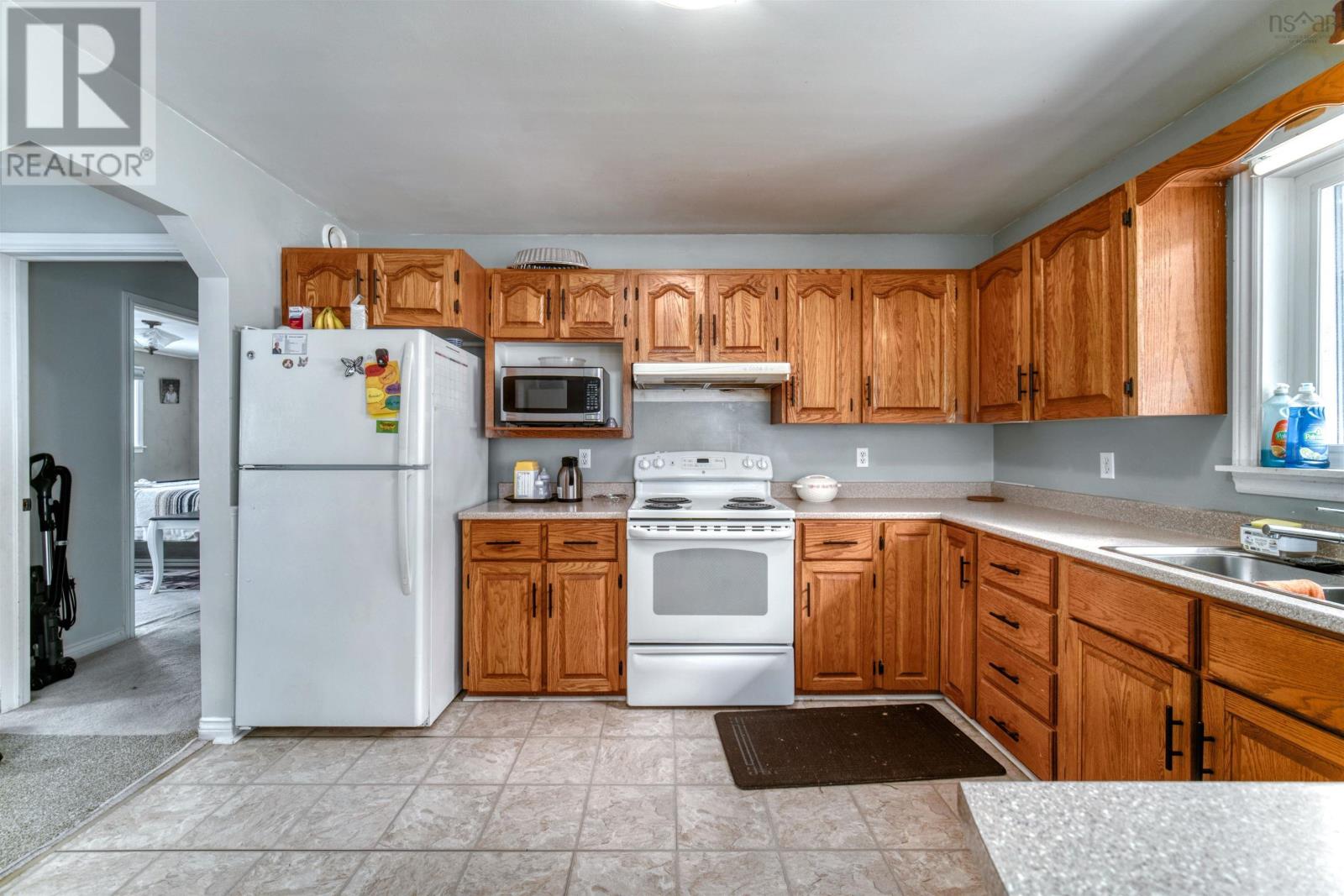 31 Yerevan Drive, Lower Sackville, Nova Scotia  B4C 4A9 - Photo 5 - 202504092