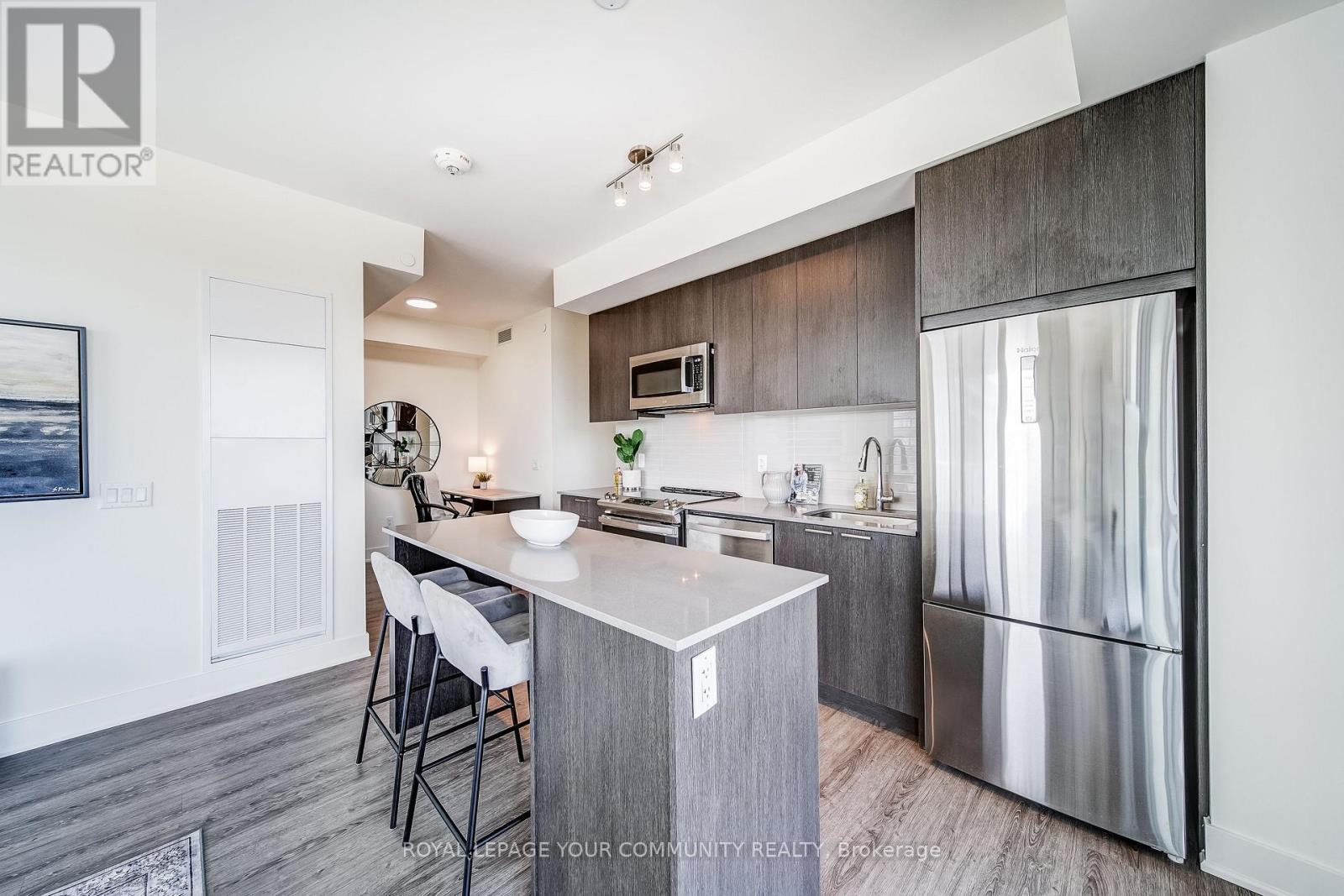 1110 - 185 Deerfield Road, Newmarket, Ontario  L3Y 0G7 - Photo 12 - N12432750