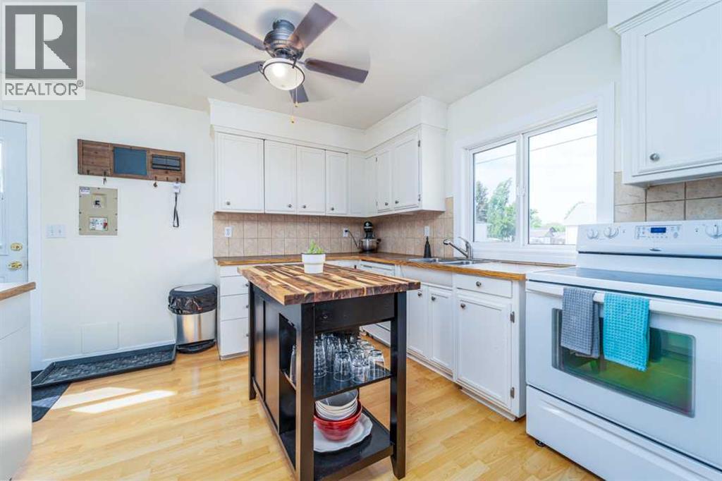 5202 44 Avenue, Taber, Alberta  T1G 1B5 - Photo 15 - A2259144