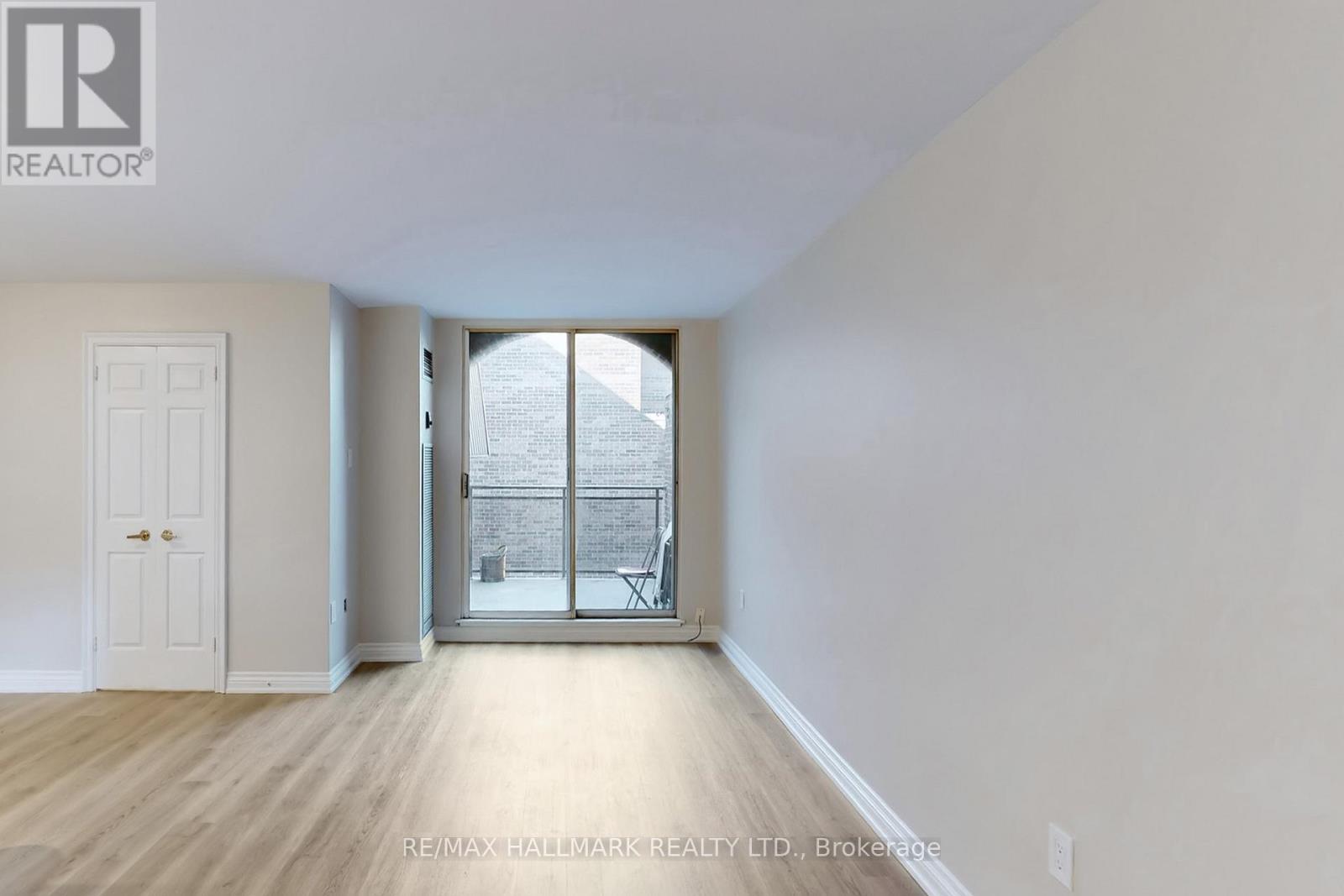 316 - 16 Elgin Street, Markham, Ontario  L3T 4T4 - Photo 5 - N12433351