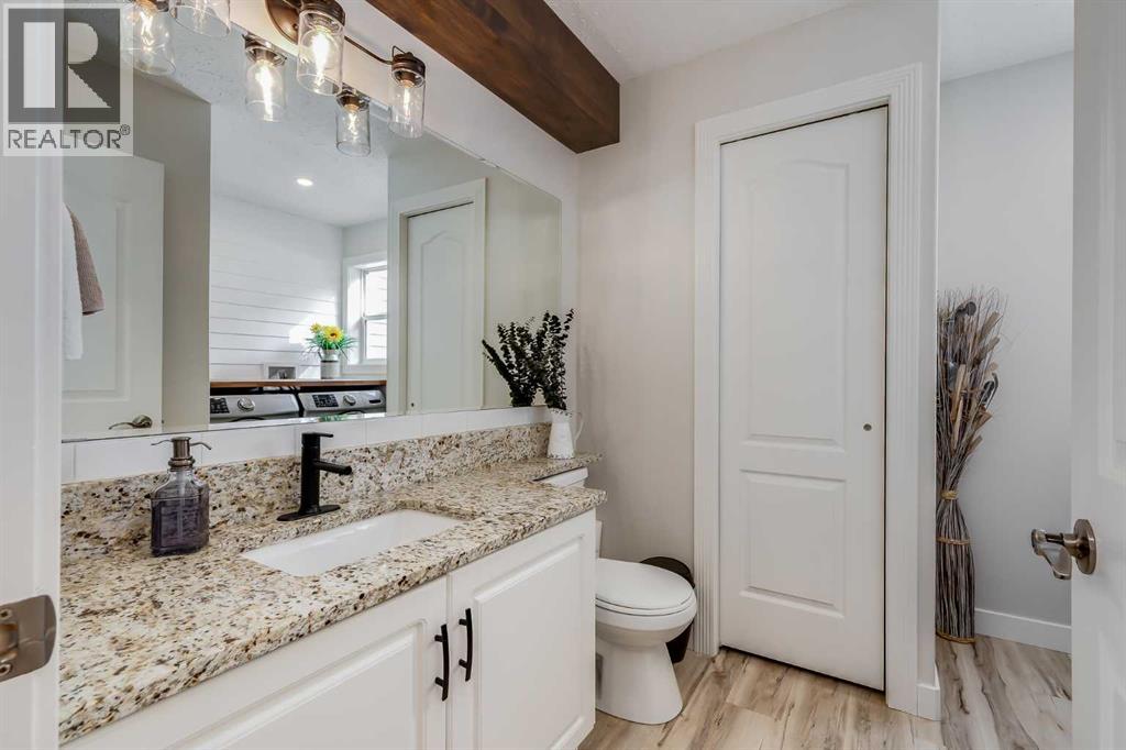127 100 Canoe Place Sw, Airdrie, Alberta  T4B 2L5 - Photo 15 - A2259815